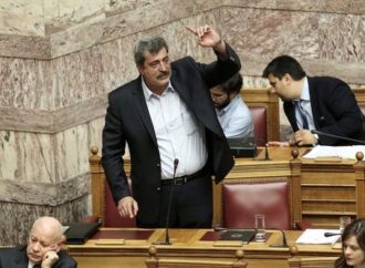 Ακαταλόγιστος πολιτικά ο πολύς υφυπουργός Υγείας Πολάκης υπερασπίζεται τον ακραίο Γ. Φιλιππάκη για «βόμβα κατά του Στουρνάρα στα πόδια του».