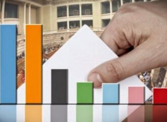 Κάθε δημοσκόπιση και χειρότερα. Τσίπρας, 18 μονάδες πίσω από τη ΝΔ, στο βυθό ο Π.Καμμένος με 2%.  Ρεκόρ  διαρκούς κατάρρευσης μοναδικό  για πρώτο κόμμα σε όλη την Μεταπολίτευση.