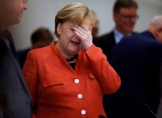 Και τώρα τι, Frau Bundeskanzlerin;