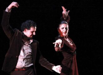 Παθιασμένο flamenco από τους Alicia Marquez και Ramón Martinez