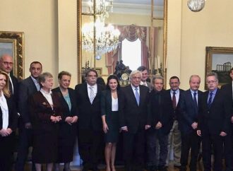 Η μικροβιακή αντοχή στα αντιβιοτικά αποτελεί μεγάλη κρίση δημόσιας υγείας είπαν στον Π. Παυλόπουλο επιστημονικοί και κοινωνικοί φορείς.