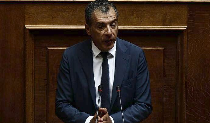 Στ. Θεοδωράκης: Η συμμετοχή Καμμένου στην κυβέρνηση προκαλεί απέχθεια