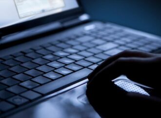 Πάνω από 480 «μεγάλα» sites φέρονται να καταγράφουν κάθε δραστηριότητα των επισκεπτών τους