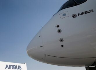 Oι έριδες των μετόχων απειλούν την Airbus