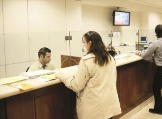 Μειωμένες εισπράξεις από «κόκκινα» δάνεια