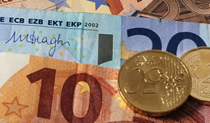ΓΣΕΕ: Τι ισχύει για το δώρο Χριστουγέννων