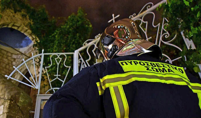 Πυρκαγιά σε ακατοίκητο κτίριο στην οδό Πατησίων