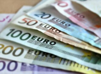 Πρωτογενές πλεόνασμα 4,65 δισ. στο 11μηνο