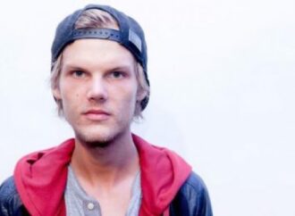 ΣΟΚ: «Έφυγε» από τη ζωή στα 28 του ο διάσημος DJ Avicii