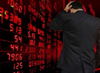 Μεγάλη πτώση στη Wall Street μετά τα κινεζικά αντίποινα