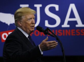 Επιτελείο Τραμπ: Αβάσιμες οι κατηγορίες των Δημοκρατικών!