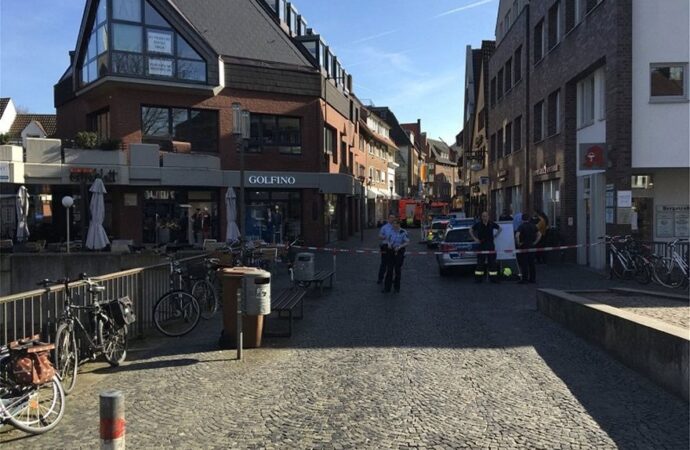 Γερμανία: Τέσσερις νεκροί από πτώση βαν σε πλήθος πεζών