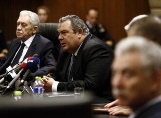 Π. Καμμένος: Δεν υπάρχει συμφωνία για γαλλικές φρεγάτες, διαπραγμάτευση με τις ΗΠΑ για τα F-16