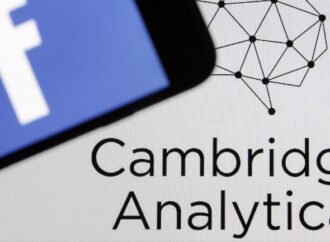 Cambridge Analytica: Διακόπτει άμεσα όλες τις δραστηριότητές της και καταθέτει αίτηση πτώχευσης