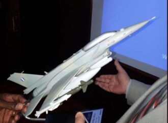 Αναβάθμιση F-16: «Προσγειώθηκε» στην ΕΑΒ το «πρώτο» Ελληνικό Viper