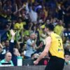 Πήγε να αυτοκτονήσει, αλλά άντεξε και πάει στον τελικό με Μονακό η ΑΕΚ