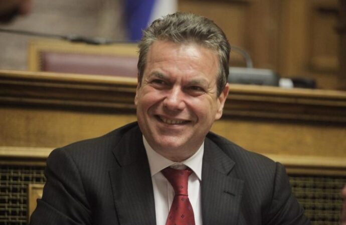 Παραδοχή Πετρόπουλου: Περικοπές στις συντάξεις και κάτω των 1.000€ από το 2019