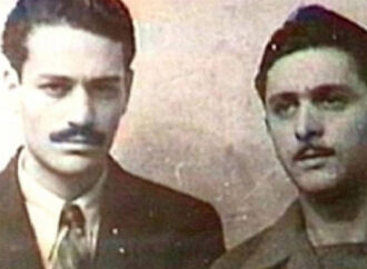 Σαν σήμερα το 1941 Γλέζος και Σάντας κατεβάζουν τη ναζιστική σημαία από την Ακρόπολη