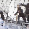 «Χαμός» στο ΟΑΚΑ! Μάχες σώμα με σώμα και «ντού» και φωτοβολίδες
