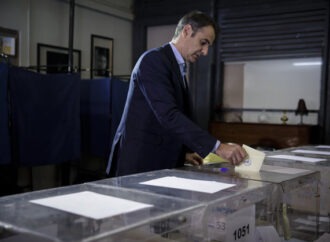 Ψηφίζουν πάνω από 155.000 μέλη της ΝΔ για τις εσωκομματικές εκλογές