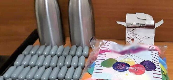 Αυτές είναι οι συσκευές του αερίου γέλιου -Μία σύλληψη στη Ζάκυνθο [εικόνες]