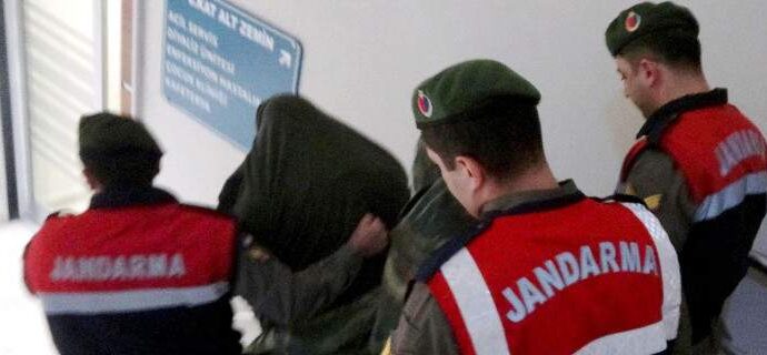 Ελληνες στρατιωτικοί: Πώς από θέμα 24ωρων ξεπέρασε τις 140 ημέρες και τώρα πάει για Σεπτέμβριο -Τι φοβάται το Μαξίμου