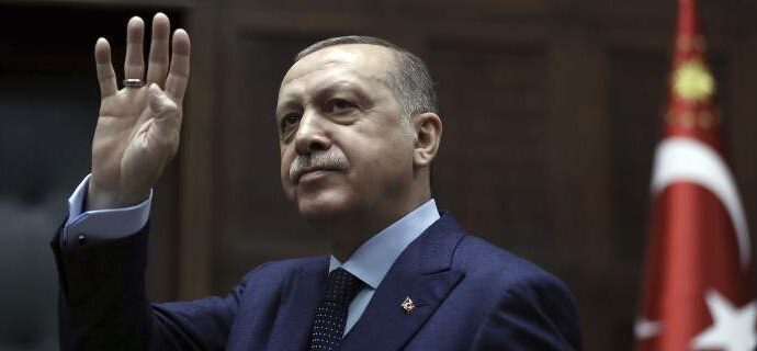 Κι άλλος Μαδούρο: Ο Ερντογάν παίρνει εκπομπή στην τηλεόραση!