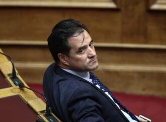Αδωνις: Λυπάμαι για την κακία -Η Ευγενία έπεσε στη θάλασσα για να προστατεύσει ένα παιδί