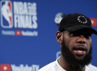 NBA: Στους Λέικερς ο ΛεΜπρον Τζέιμς