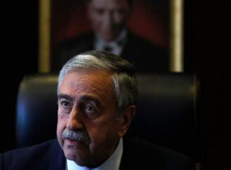 Προκλητικός Ακιντζί: Σωτήρια επέμβαση η εισβολή του ’74 -Παρελάσεις σήμερα στα κατεχόμενα