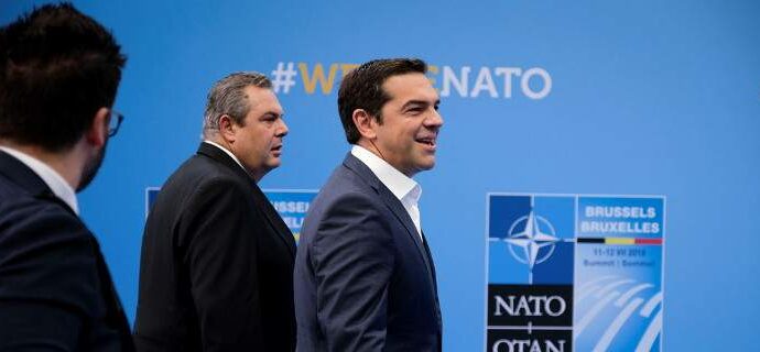 Τετ α τετ Καμμένου-Τσαβούσογλου στο ΝΑΤΟ: «Σε συμπαθώ, να τα βρούμε» – «Οσο κρατάτε τους δύο Ελληνες, αδύνατον»