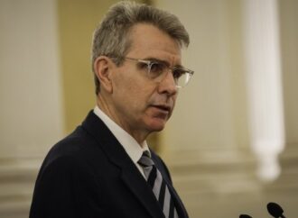 Πάιατ: Στηρίζουμε την Ελλάδα σε αυτή την νέα φάση