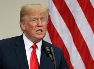 O Τραμπ εξασφάλισε παραχωρήσεις από την ΕΕ για να αποφύγει έναν εμπορικό πόλεμο