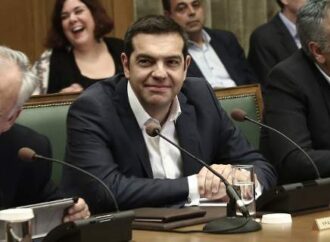 Ανασχηματισμός ως τον Σεπτέμβριο -Τα υπουργεία «κλειδιά», γρίφος με Καμμένο