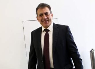 Βρούτσης: Η ΝΔ θα καλωσορίσει το ενδεχόμενο της μη περικοπής συντάξεων