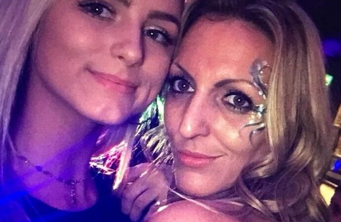 Αυτή είναι η γυναίκα που έφαγε ωμό κοτόπουλο στην Κέρκυρα και πέθανε