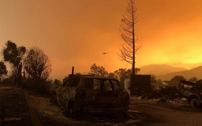 ΗΠΑ: Τουλάχιστον εννέα αγνοούμενοι από την τεράστια πυρκαγιά στην Καλιφόρνια