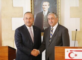 Κυπριακό: Χρονοδιάγραμμα και συμφωνία «πακέτο» ζητεί η τουρκική πλευρά για την επανέναρξη των συνομιλιών