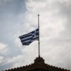 Μεσίστια η σημαία στη Βουλή