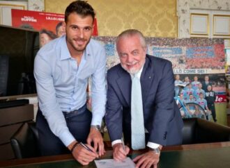 Ποδόσφαιρο: Παίκτης της Νάπολι και επίσημα ο Καρνέζης!