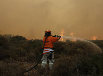 Σε κατάσταση έκτακτης ανάγκης η ανατολική και η δυτική Αττική