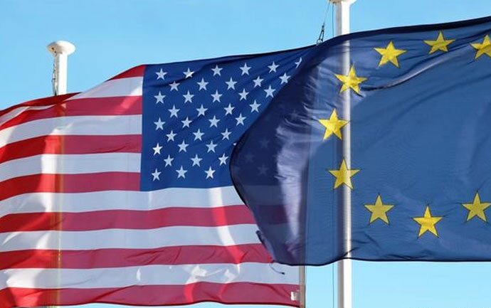 Το Βερολίνο χαιρετίζει τη συμφωνία Τραμπ-Γιούνκερ για το εμπόριο