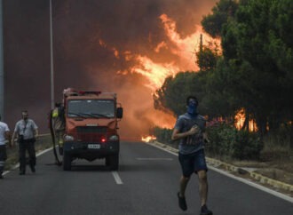 Φωτιές: Έτσι κάηκε η Αττική – Το σπάνιο φαινόμενο που προκάλεσε την τραγωδία