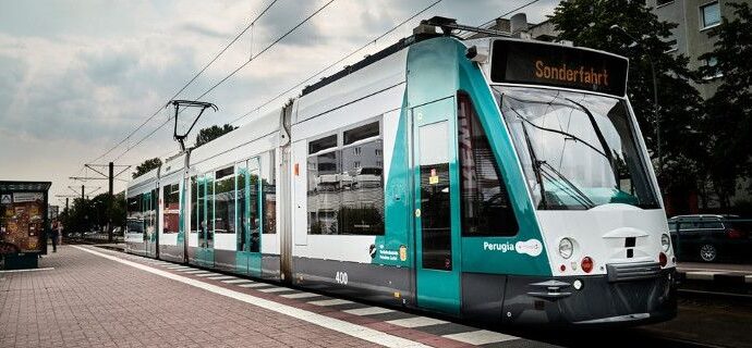 Γερμανία: Το πρώτο τραμ χωρίς οδηγό -Σταματάει όταν «δει» άνθρωπο [εικόνα]