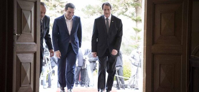 Στην Αθήνα ο Αναστασιάδης -Θα συναντηθεί με Τσίπρα