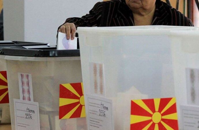 ΠΓΔΜ: Στο 22,65% η συμμετοχή στο δημοψήφισμα 4 ώρες πριν το κλείσιμο της κάλπης