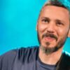 Συναυλία του Αλκίνοου Ιωαννίδη στη νοηματική για κωφούς και βαρήκοους