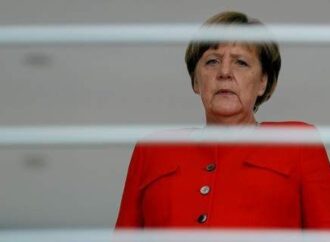 Γερμανία: Το 89% αμφισβητεί την ηγετική ικανότητα της Μέρκελ στην «υπόθεση Μάασεν»