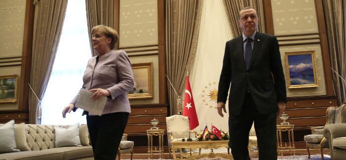 Γερμανία: Σνομπάρει η Μέρκελ τον Ερντογάν; Δεν θα πάει στο επίσημο δείπνο προς τιμήν του