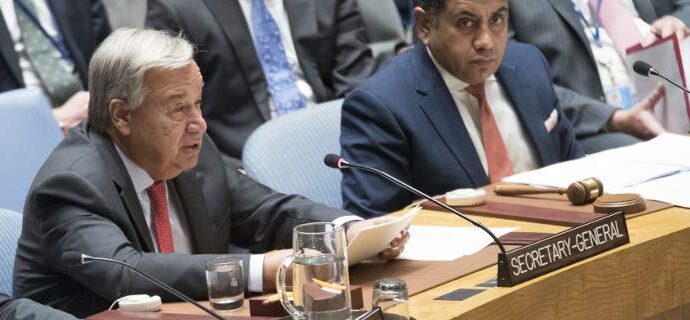O Γενικός Γραμματέας του ΟΗΕ ζητεί τον άμεσο τερματισμό των εχθροπραξιών στη Λιβύη